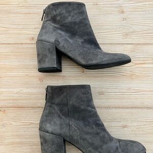 Stuart Weitzman Suede Ankle Booties | Gray | Block Heel | 7.5